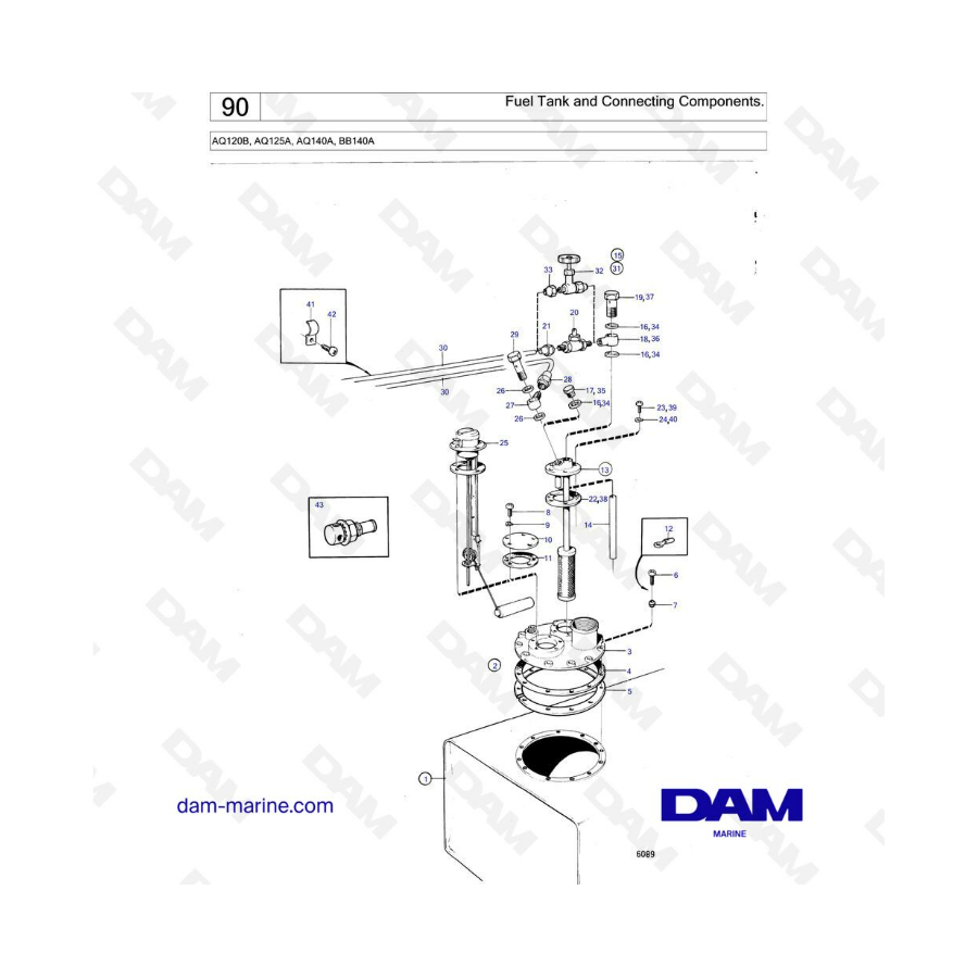 Volvo Penta AQ120B/AQ125A/AQ140A/BB140A - Depósito de combustible y componentes de conexión